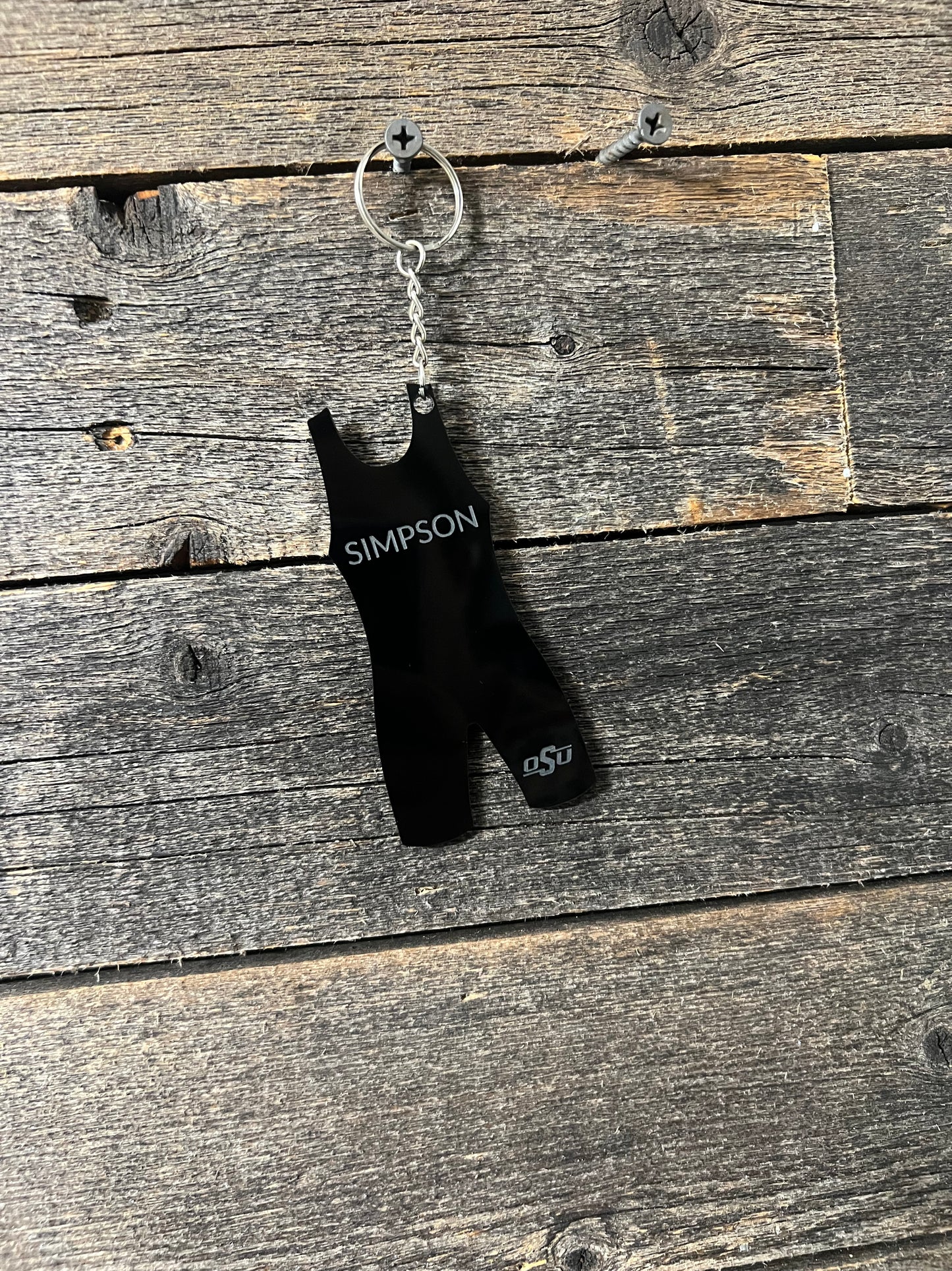 Singlet keychain