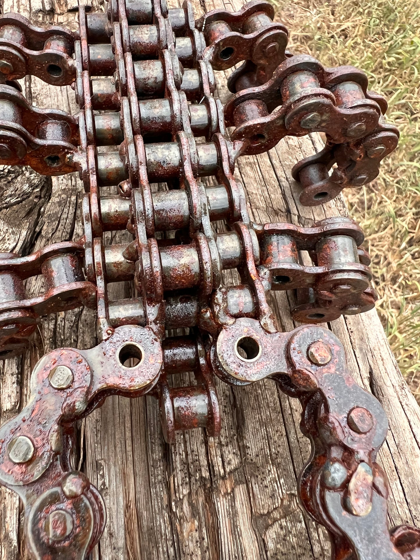 Scorpion Yard Art Sculpture - Welded Chain-one of a kind