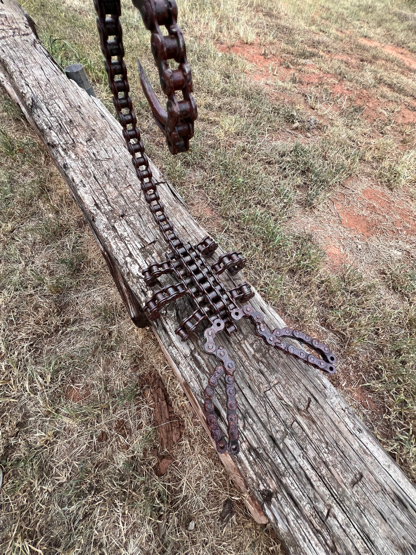 Scorpion Yard Art Sculpture - Welded Chain-one of a kind